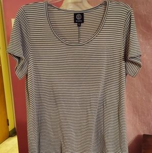 Womans Striped Shirt with White Bottom size XL